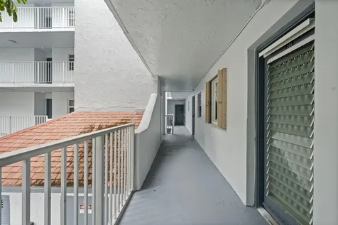 9470 Live Oak Place Davie FL 33324