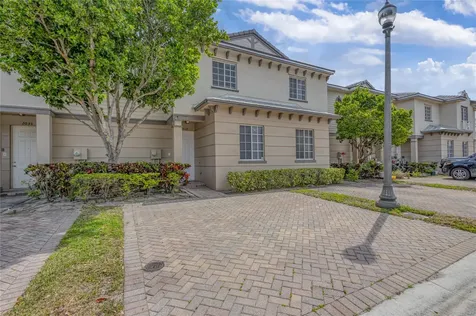 2037 Nassau Drive Riviera Beach FL 33404
