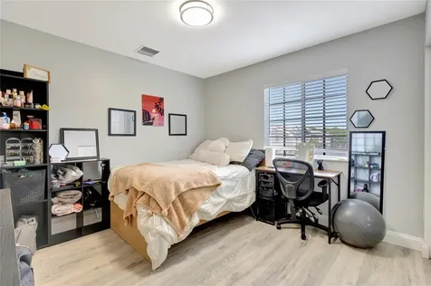 2037 Nassau Drive Riviera Beach FL 33404