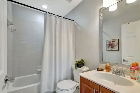 2037 Nassau Drive Riviera Beach FL 33404