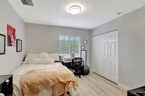 2037 Nassau Drive Riviera Beach FL 33404