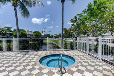 2037 Nassau Drive Riviera Beach FL 33404
