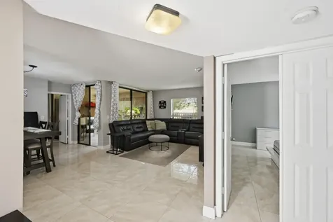 4623 Carambola Circle N Coconut Creek FL 33066