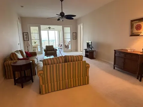 27 Harbour Isle Drive W Fort Pierce FL 34949