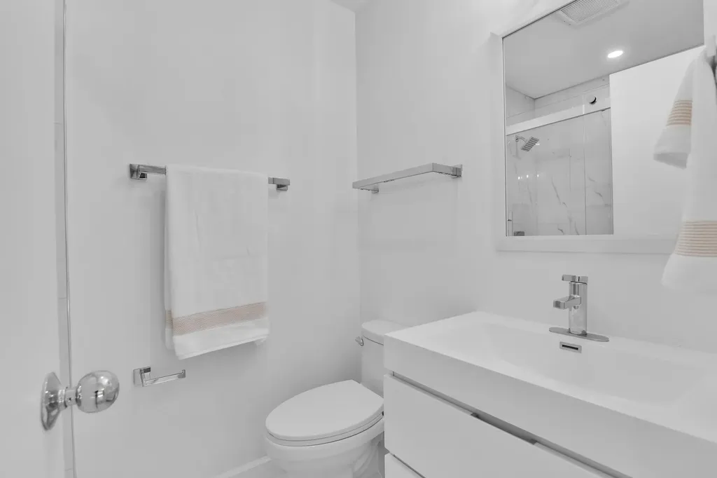 908 NE 8th Avenue Delray Beach FL 33483