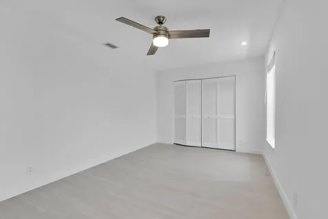 908 NE 8th Avenue Delray Beach FL 33483