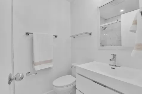 908 NE 8th Avenue Delray Beach FL 33483
