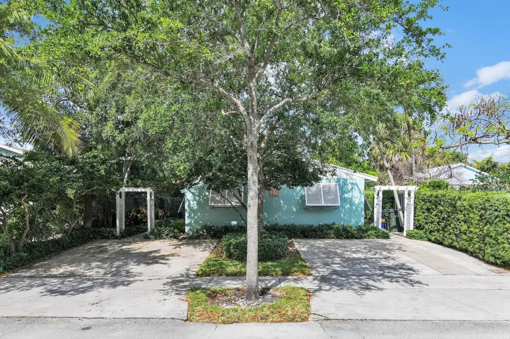 320 NE 1st Avenue Delray Beach FL 33444
