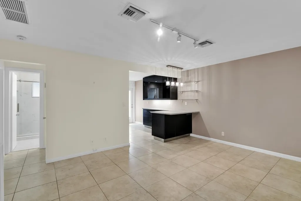 320 NE 1st Avenue Delray Beach FL 33444
