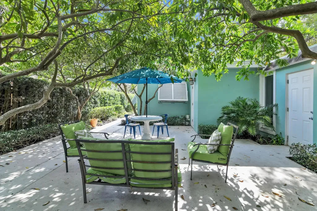320 NE 1st Avenue Delray Beach FL 33444