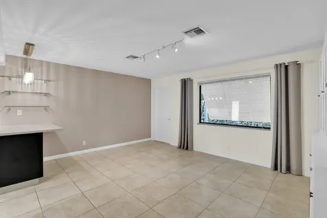 320 NE 1st Avenue Delray Beach FL 33444
