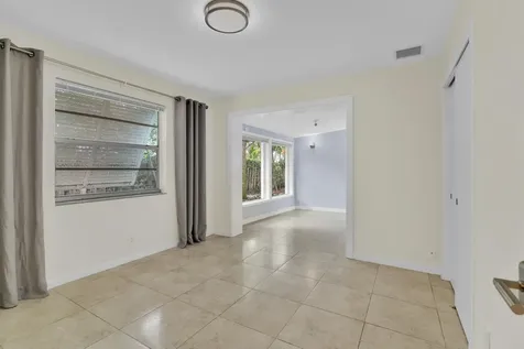 320 NE 1st Avenue Delray Beach FL 33444