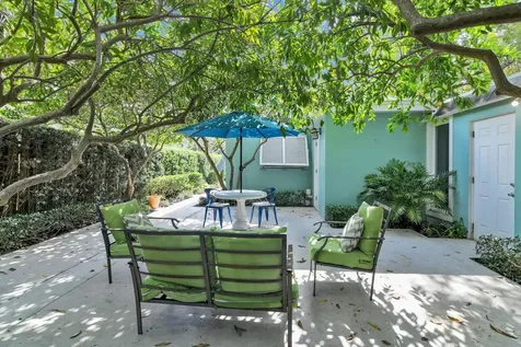 320 NE 1st Avenue Delray Beach FL 33444