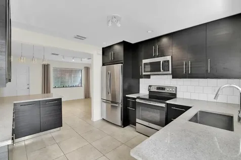 320 NE 1st Avenue Delray Beach FL 33444