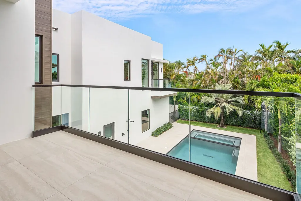 303 S Maya Palm Drive Boca Raton FL 33432