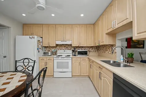 7951 Little Lane Boca Raton FL 33433