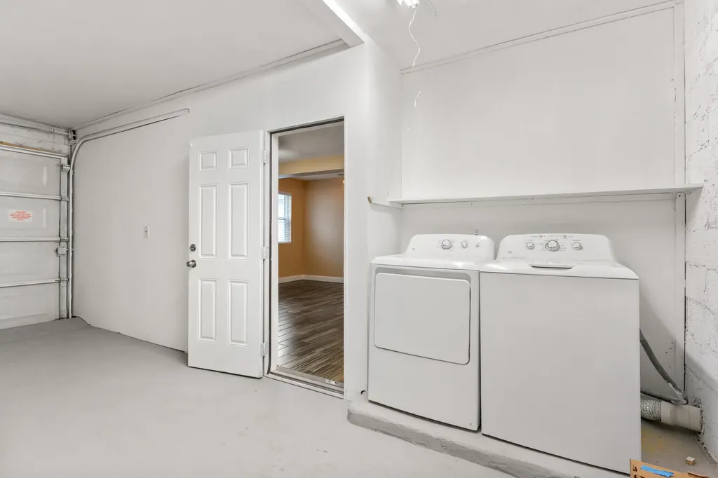 957 30th Street West Palm Beach FL 33407
