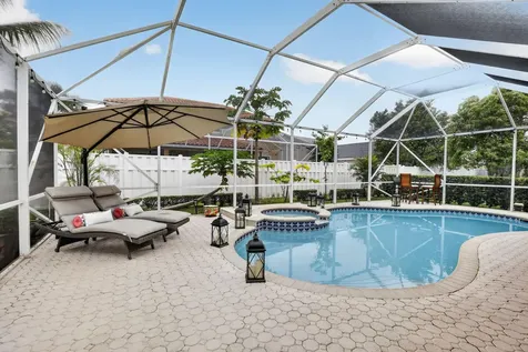 711 Heritage Way Weston FL 33326
