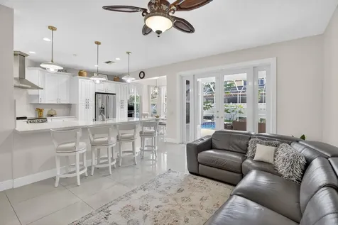 711 Heritage Way Weston FL 33326