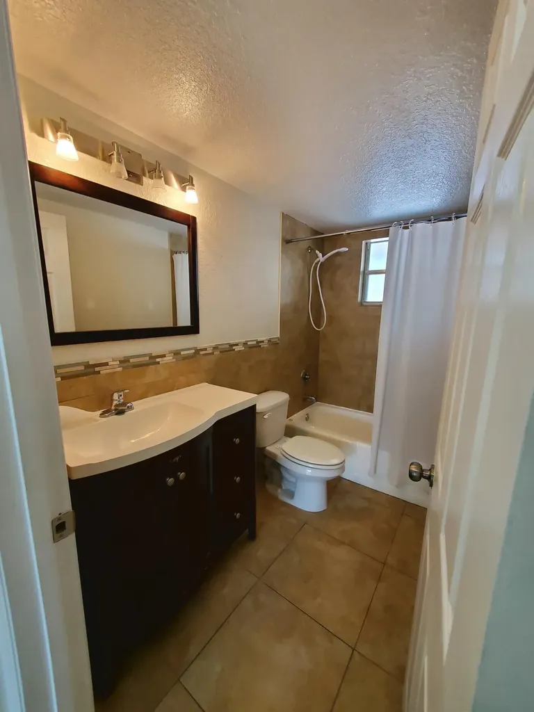 4141 16th Street Vero Beach FL 32960
