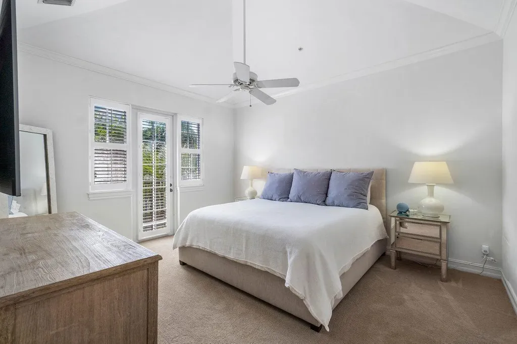375 E Mallory Circle Delray Beach FL 33483