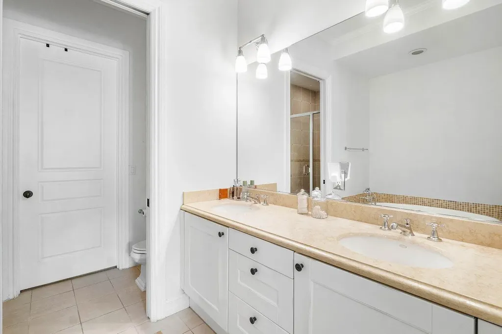 375 E Mallory Circle Delray Beach FL 33483