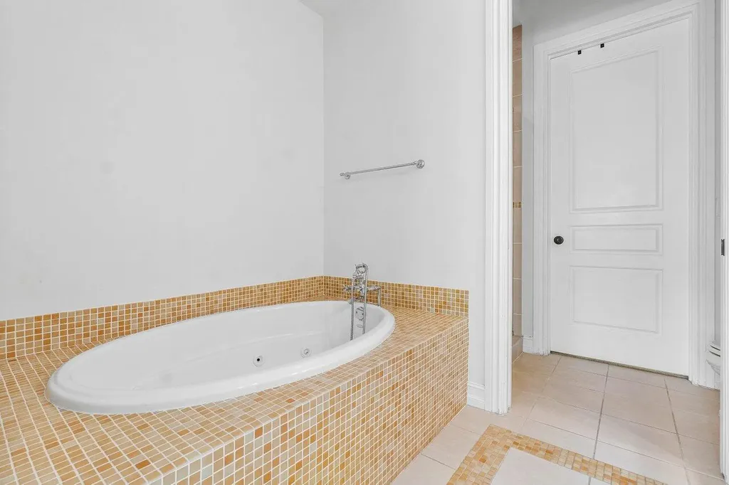 375 E Mallory Circle Delray Beach FL 33483