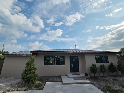 329 Laurie Road West Palm Beach FL 33405