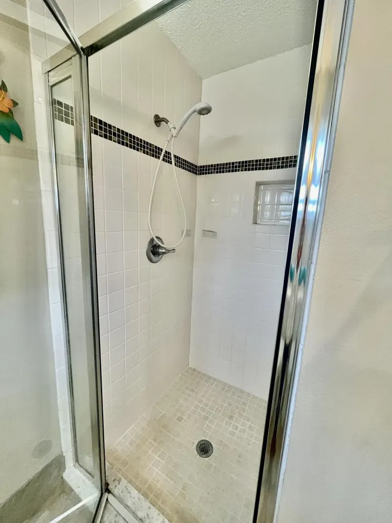 2398 SW 9th Avenue N Boynton Beach FL 33426