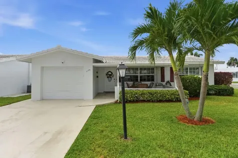 2398 SW 9th Avenue N Boynton Beach FL 33426