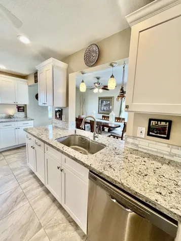 2398 SW 9th Avenue N Boynton Beach FL 33426