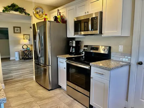 2398 SW 9th Avenue N Boynton Beach FL 33426