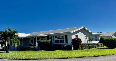 2398 SW 9th Avenue N Boynton Beach FL 33426