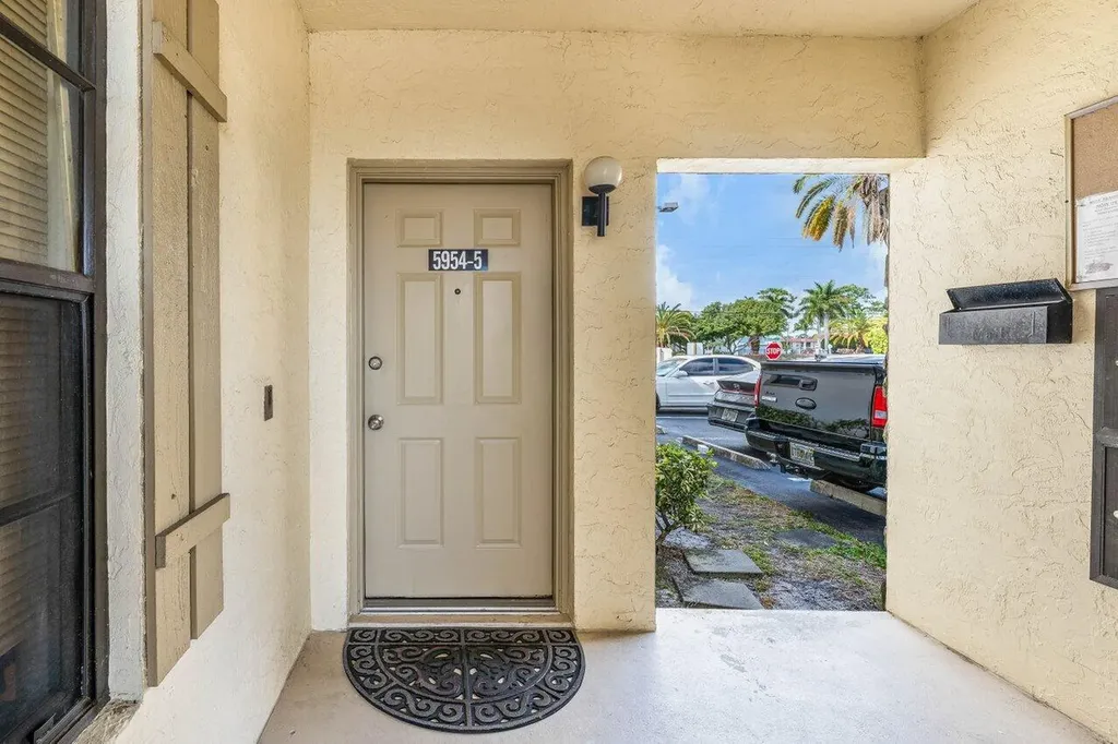 5954 Longbow Lane West Palm Beach FL 33415