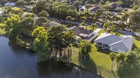 2471 SE Leithgow Street Port St Lucie FL 34952