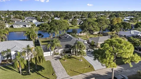 2471 SE Leithgow Street Port St Lucie FL 34952