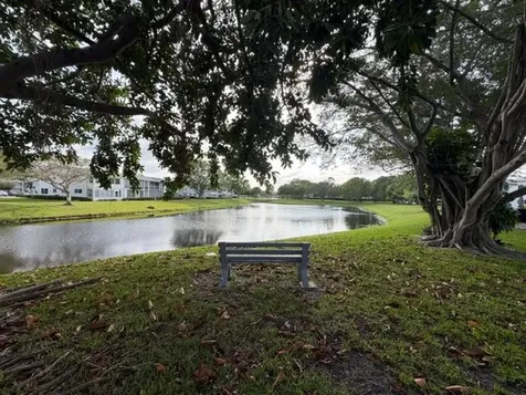 116 Lyndhurst F Deerfield Beach FL 33442