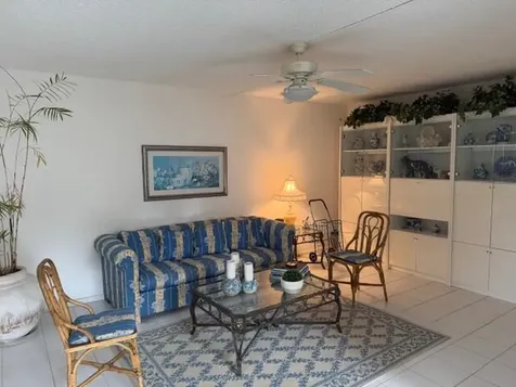 116 Lyndhurst F Deerfield Beach FL 33442