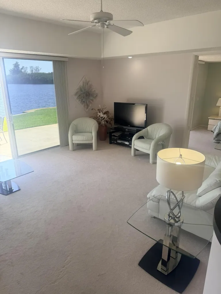 3312 SE Morningside Boulevard Port St Lucie FL 34952