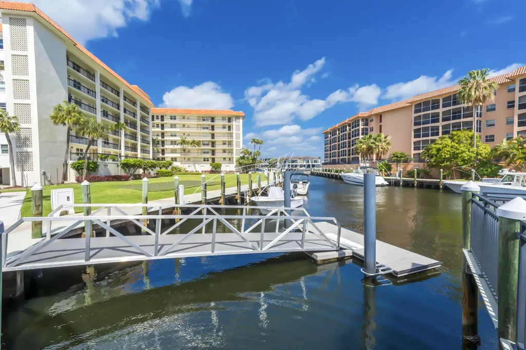 2871 N Ocean Boulevard Boca Raton FL 33431