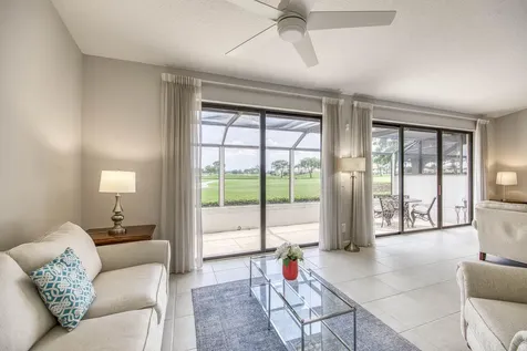 495 Prestwick Circle Palm Beach Gardens FL 33418