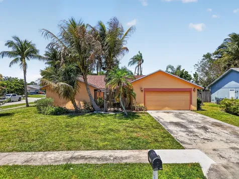 9389 Longmeadow Circle Boynton Beach FL 33436
