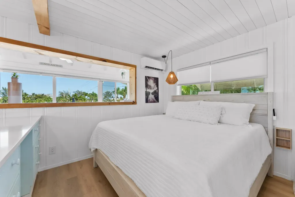 5001 N Ocean Boulevard Ocean Ridge FL 33435