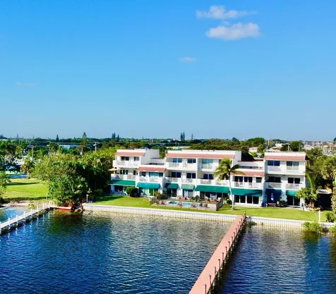 324 N Lake Drive Lantana FL 33462