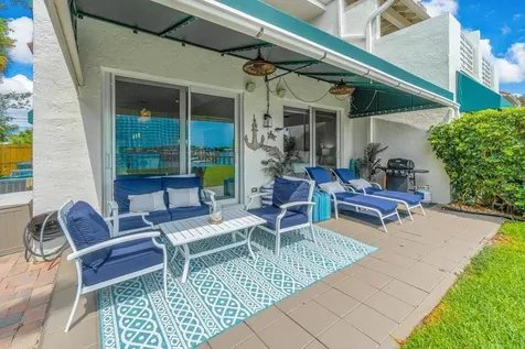 324 N Lake Drive Lantana FL 33462