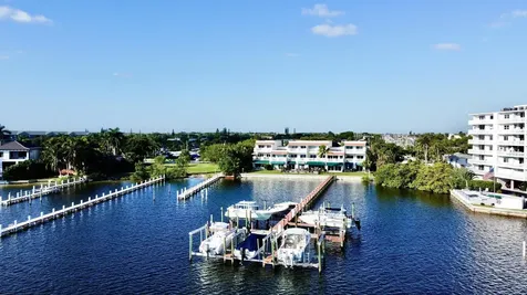 324 N Lake Drive Lantana FL 33462