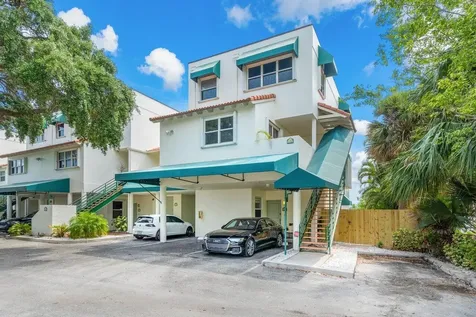 324 N Lake Drive Lantana FL 33462