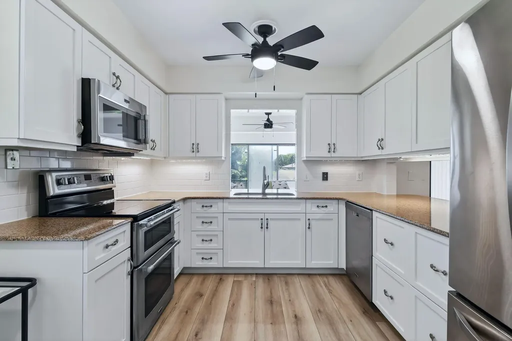 13344 Touchstone Place Palm Beach Gardens FL 33418