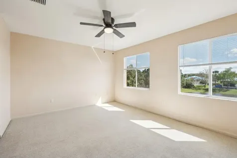 2584 SW Stockbridge Square Square SW Vero Beach FL 32962