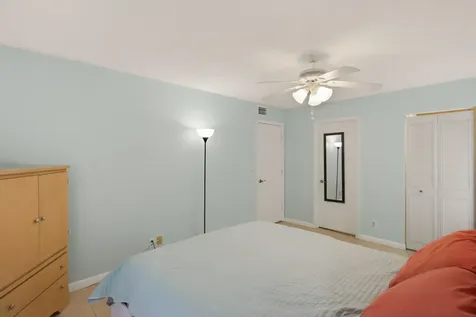 627 Sea Pine Way Greenacres FL 33415